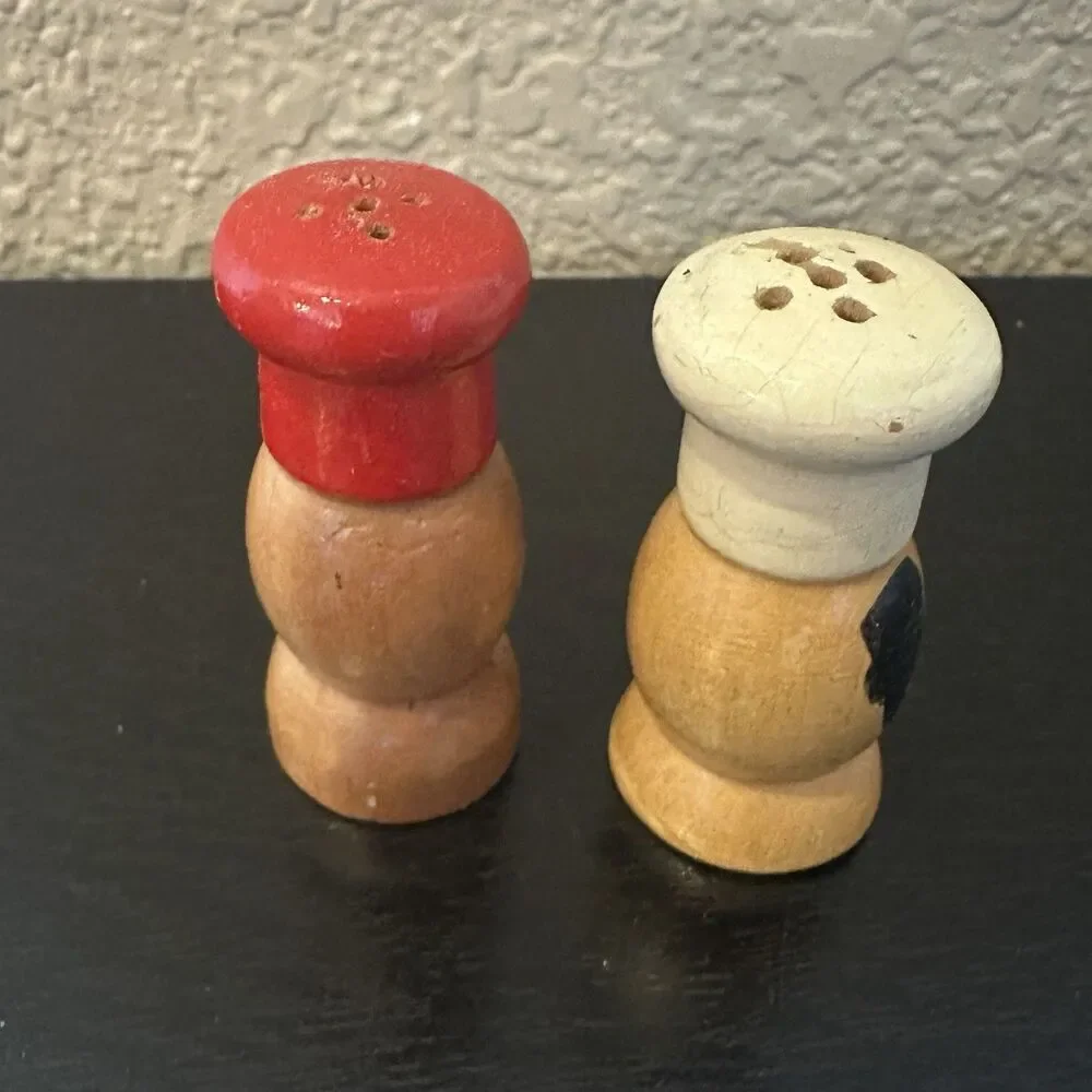 Vintage 1950’s‎ Wooden Chef’s Salt and Pepper Shakers Set With Cork Stoppers